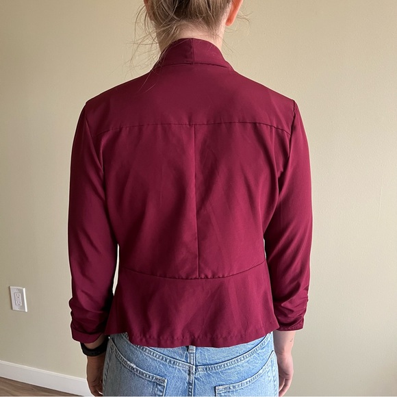 Rosette Maroon Blazer - Picture 2 of 6